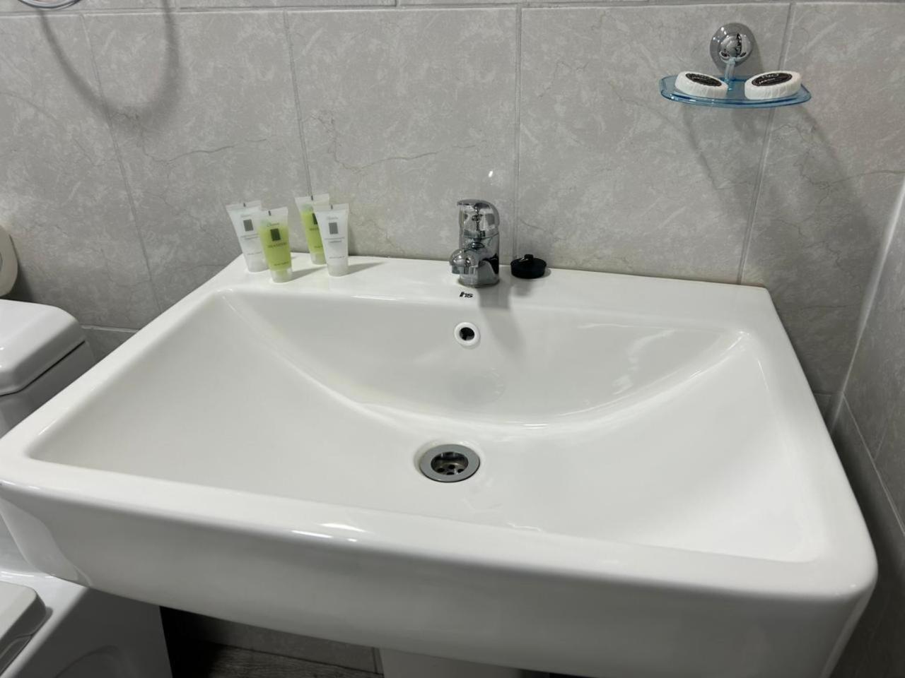 פורטו נטאלס Terra Hostal מראה חיצוני תמונה